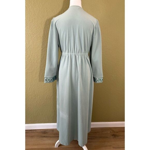 Vanity Fair Women's S Long Sleeve Crossover Robe Light Green Floral Embroidered - Picture 6 of 10